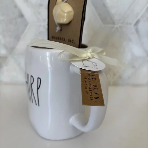 Rae Dunn Chirp White Mug with Yellow Chick Mug Charm New - Picture 2 of 9